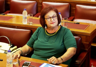 Γιαννάκου: Εμμένει στην άρνησή της να ψηφίσει την διάταξη για τους εποπτευόμενους χώρους χρήσης ναρκωτικών