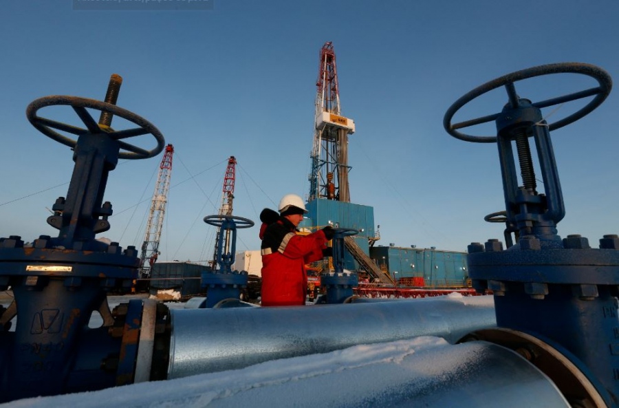 Ρωσία: Πυρκαγιά σε διυλιστήριο της Lukoil λόγω ατυχήματος με νεκρούς και τραυματίες