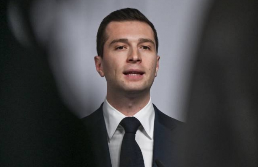 Γαλλία: Ο Bardella ζητά συσπείρωση της δεξιάς για να ταπεινωθεί ο Macron εν όψει της πρότασης μομφής στις 8/9