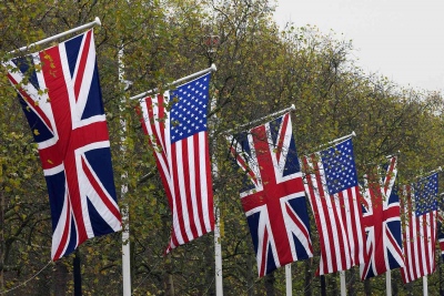ΗΠΑ και Βρετανία απαγορεύουν τις εισαγωγές αλουμινίου, χαλκού, νικελίου από τη Ρωσία