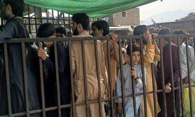 Γιατί το Πακιστάν απελαύνει 1,7 εκατ. Αφγανούς - Προθεσμία μέχρι αύριο 1/11, ξεκίνησαν όμως συλλήψεις, κλείσιμο καταστημάτων