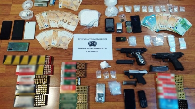 Γνωστός σχεδιαστής μόδας διακινούσε κοκαΐνη στα καλλιτεχνικά στέκια