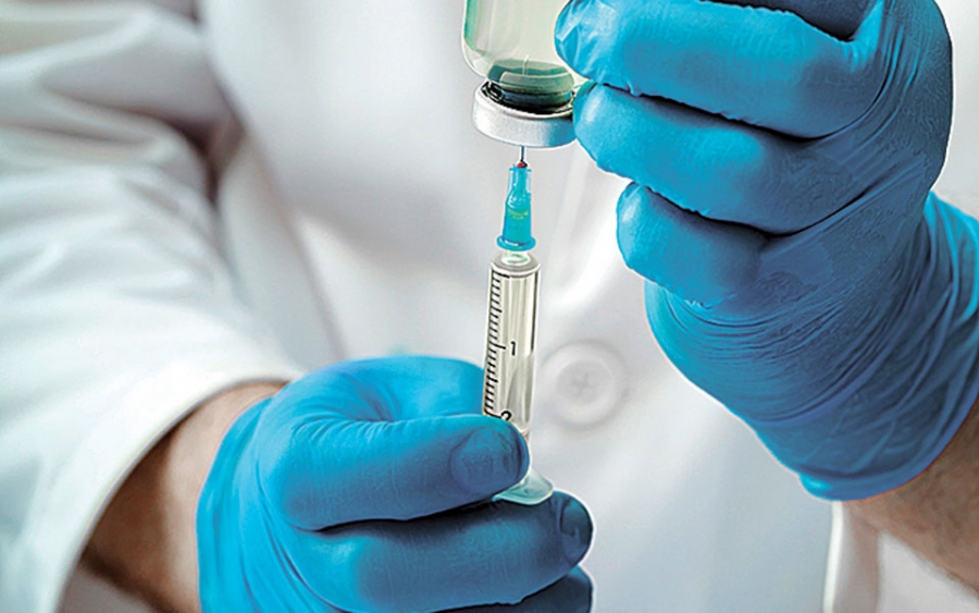 Influencers στη Γαλλία καταγγέλουν στρατολόγηση κατά του εμβολίου της Pfizer