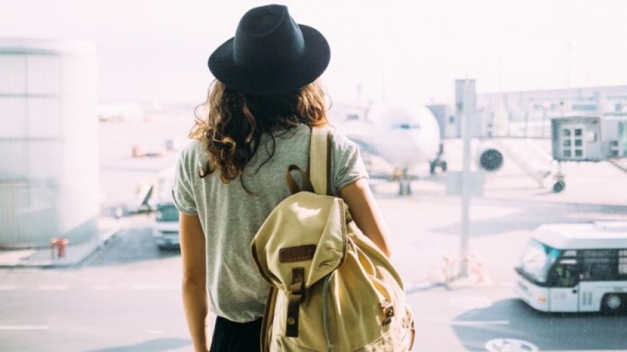 Στα 867 δισ. δολάρια τα έσοδα από αεροπορικές εταιρείες, ξενοδοχεία και OTAs