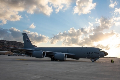 Σούδα: Μεταστάθμευση αμερικανικών μαχητικών αεροσκαφών F-22 RΑPTOR και KC-135