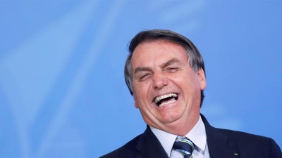 Κορωνοϊός: Οργή στη Βραζιλία για τον Bolsonaro που «σπάει» τα μέτρα κοινωνικής απομάκρυνσης