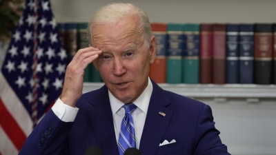 Ο Biden πουλά Bidenomics, αλλά ποιος τα αγοράζει; - Δύο στους τρεις Αμερικανούς ανησυχούν για την υγεία του προέδρου