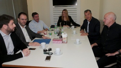 Επικρίσεις κατά του Σταύρου Θεοδωράκη στο ΠΣ του Κινήματος Αλλαγής για τη συνάντηση με Τσίπρα