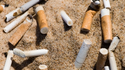 Τριάντα δισεκατομμύρια γόπες τσιγάρων απορρίπτονται κάθε χρόνο στην Ελλάδα