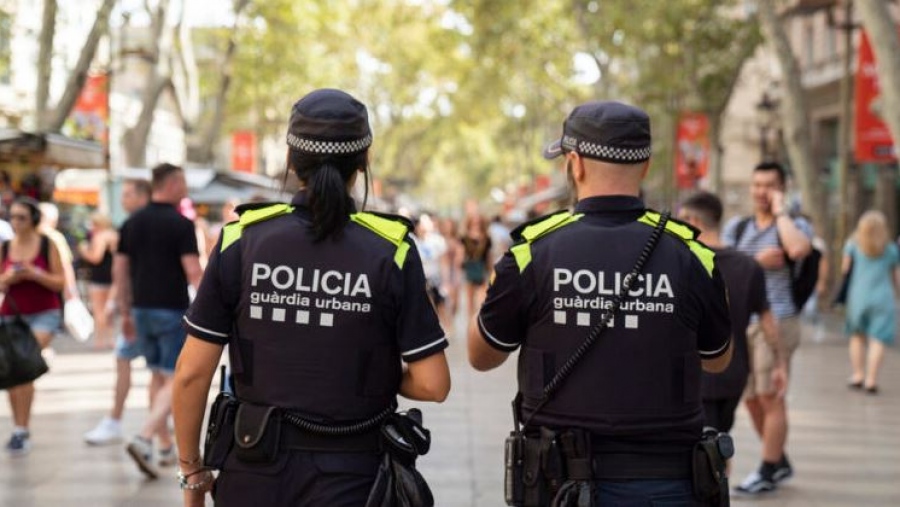 Ερασιτέχνης κλέφτης - Κατάπιε τη χρυσή αλυσίδα που έκλεψε, πνίγηκε και συνελήφθη