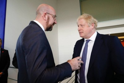 Νέο τελεσίγραφο της ΕΕ στη Βρετανία - Εφαρμόστε τη συμφωνία για το Brexit που έχετε υπογράψει