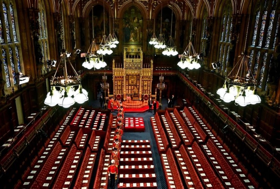 Βρετανία: Την κατάργηση της Βουλής των Λόρδων θα προωθήσουν οι Εργατικοί αν πάρουν τις επόμενες εκλογές