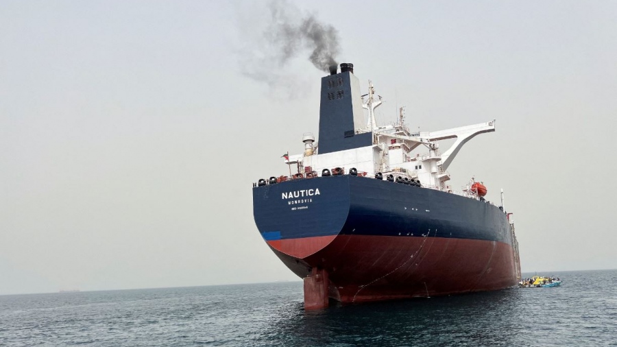 «Μην επιτίθεστε είμαστε Ρώσοι» - Η απίστευτη τακτική των καπετάνιων στη Μέση Ανατολή για να αποφεύγουν τα πυρά των Houthis