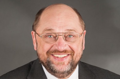 Γερμανία: Ικανοποιημένος ο Schulz μετά το «πράσινο φως» για διαπραγματεύσεις με το CDU