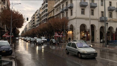 Χάος στους δρόμους της Θεσσαλονίκης λόγω βροχόπτωσης και flyover