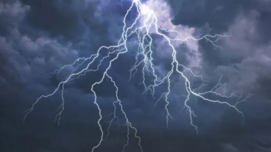 Κακοκαιρία: Βροχές και καταιγίδες και την 28η Οκτωβρίου - Αυξημένη ετοιμότητα και μέτρα - Σε «Red Code» 9 περιοχές