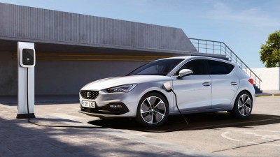 Seat Leon e-Hybrid για όσους τους αρέσει να μπαίνουν στην πρίζα