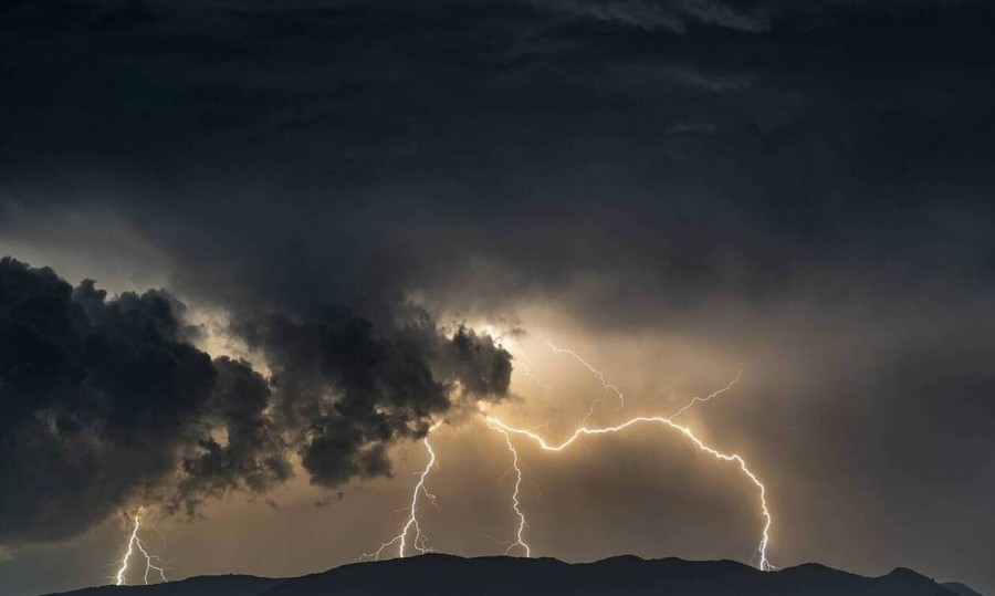 Έρχεται η κακοκαιρία Κίρκη: Καταιγίδες και θυελλώδεις άνεμοι το διήμερο Τετάρτη - Πέμπτη (28-29/10)