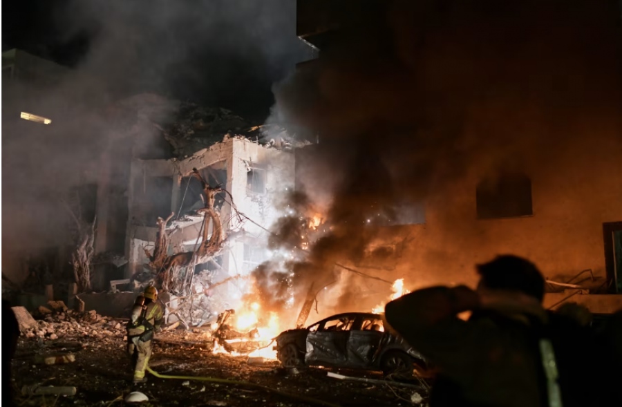 Φρουροί της Επανάστασης:  Το Ιράν θα υπαγορεύσει πότε θα τελειώσει ο πόλεμος, θα δώσουμε σκληρό μάθημα στον εχθρό