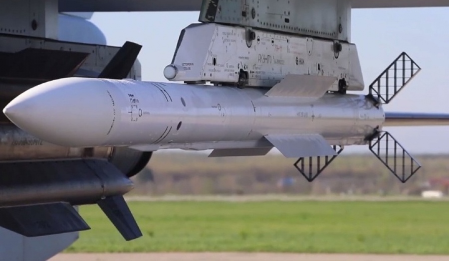 R77: Ο πιο φονικός πύραυλος αέρος - αέρος της Ρωσίας σκορπά τρόμο - Κατέρριψε μεταγωγικό αεροσκάφος, σκόνη 40 Κολομβιανοί μισθοφόροι