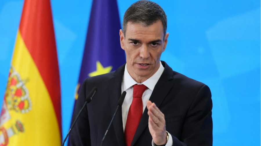 Στην αντεπίθεση ο Sánchez - Διαψεύδει τις φήμες περί καρδιακής ασθένειας: «Η Δεξιά διαδίδει fake news»
