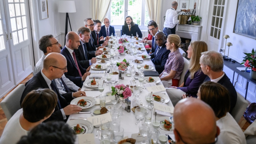 Ιράν: Σχέδιο 4 σημείων της ΕΕ για να αποφευχθεί γενικευμένος πόλεμος με το Ισραήλ – Ώρες αγωνίας στη Γενεύη