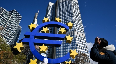 H ΕΚΤ οχυρώνεται με γραμμές ρευστότητας σε ευρώ εν όψει κεφαλαιακών πολέμων με τη Federal Reserve - Δανειστής ύστατης καταφυγής