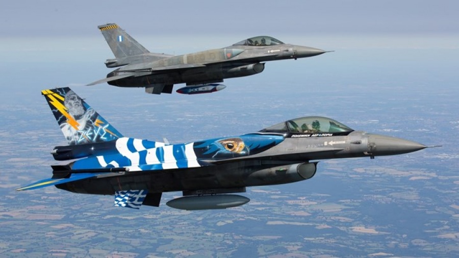 Ελληνικά F-16 αναχαίτισαν τουρκικά αεροσκάφη που επιχείρησαν να προσεγγίσουν το ελικόπτερο που μετέφερε τον πρωθυπουργό