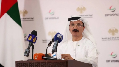 Οι δεσμοί με τον Epstein «γκρεμίζουν» τον επικεφαλής της DP World – Παγώνουν συμφωνίες μεγάλοι εταίροι