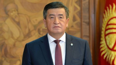 Jeenbekov (πρόεδρος Κιργιστάν): Θα παραιτηθεί μόνο μετά από βουλευτικές εκλογές