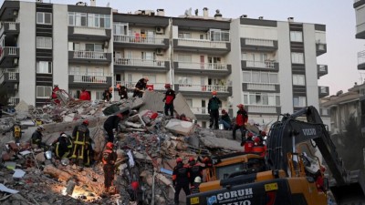 Φονικός σεισμός στη Σμύρνη της Τουρκίας - Εξανεμίζονται οι ελπίδες για τους επιζώντες - Στους 91 οι νεκροί, στους 962 οι τραυματίες