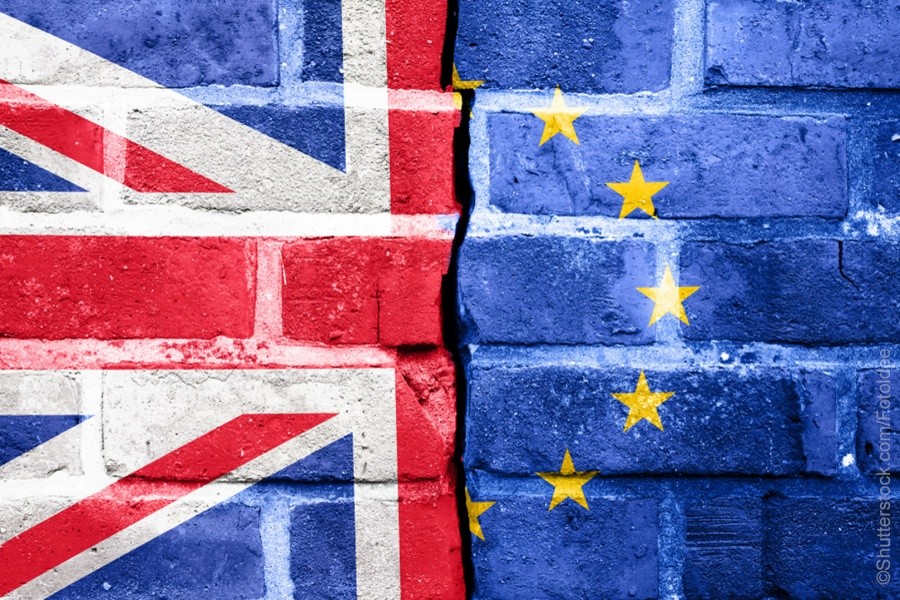 Η ΕΕ απειλεί τη Βρετανία με αποχώρηση από τις συνομιλίες για μία εμπορική συμφωνία