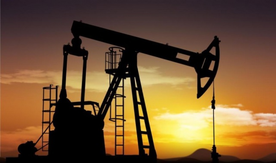 «Μεικτή» εικόνα για το πετρέλαιο με κέρδη για αμερικανικό αργό και πτώση για Brent - Φόβοι για τη ζήτηση