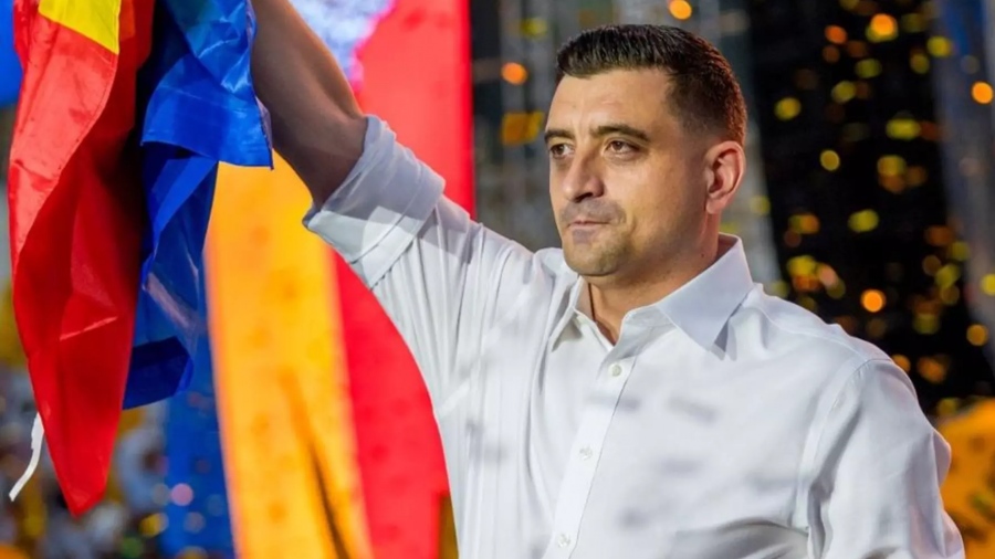 George Simion: Ο εθνικιστής ηγέτης που αμφισβητεί το κατεστημένο στη Ρουμανία – Ποια είναι η πολιτική του σχολή