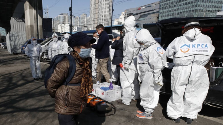 Παρατείνονται κατά 15 ημέρες τα περιοριστικά μέτρα στη Νότια Κορέα