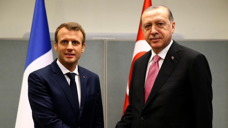 Την ενίσχυση του διαλόγου Γαλλίας – Τουρκίας ζήτησε από τον Erdogan ο Macron