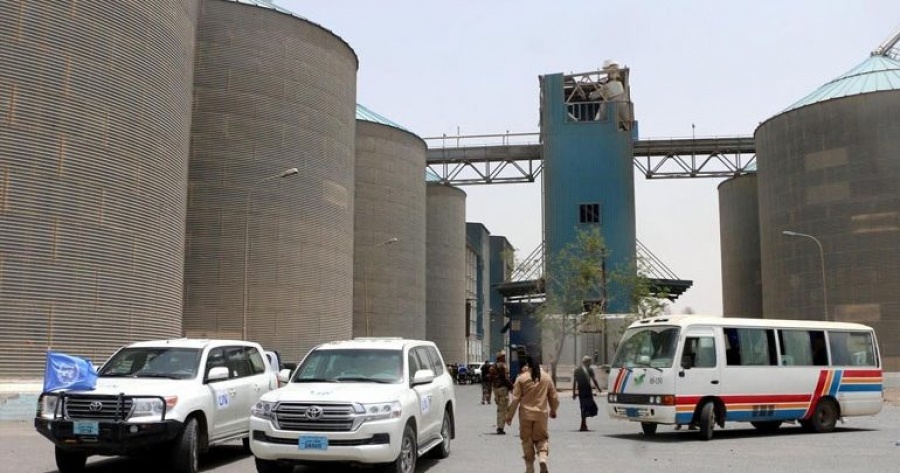 Υεμένη: Οι σιταποθήκες της Χοντέιντα έγιναν στόχος πυρών