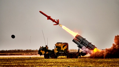 Αρρωστημένο σχέδιο Zelensky, θέλει να πλήξει τη Μόσχα με Neptune - Οργή στη Ρωσία, «ζεσταίνει» τον νέο Oreshnik της