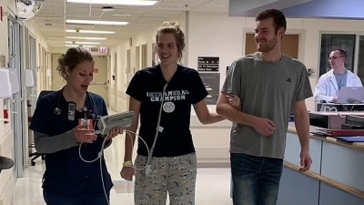 Διαγνώστηκαν και οι δύο με καρκίνο λίγο πριν τον γάμο τους - Το μοιραίο τηλεφώνημα και η αλλαγή σελίδας στη ζωή τους