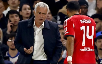 Ο Μουρίνιο αποθεώνει Παυλίδη: Μου αρέσει πολύ, έχει ποιότητα, δουλεύει σκληρά