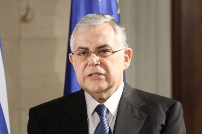 Επίθεση αντιεξουσιαστών στο σπίτι του πρώην πρωθυπουργού Λουκά Παπαδήμου