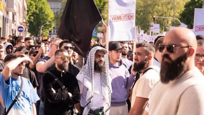 Η Γερμανία χτυπά τους ισλαμιστές - Απαγόρευση οργανώσεων που υπονομεύουν τη δημοκρατία