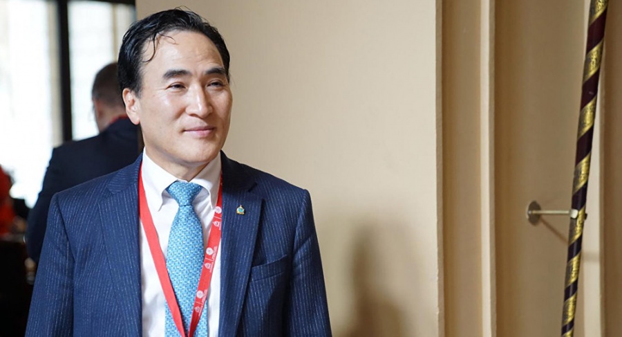 Η Interpol εξέλεξε νέο επικεφαλής της τον Νοτιοκορεάτη Kim Jong Yang