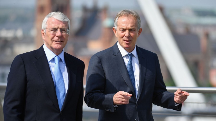 Βρετανία: Blair και Major ζητούν από τον Johnson να αποσύρει το «σοκαριστικό» νομοσχέδιο για το Brexit