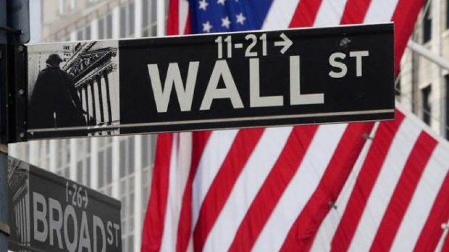 Θετικά πρόσημα στη Wall, με το βλέμμα στο ανώτατο χρέος – Στο +0,16% ο Dow, ο Nasdaq +0,64%
