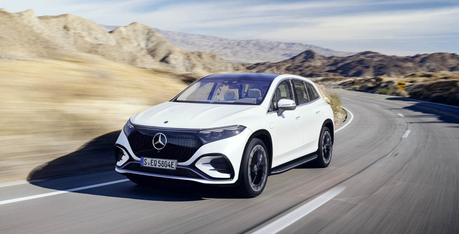 Η Mercedes EQS SUV αγγίζει τα όρια της Maybach