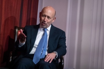 Blankfein: Ζήτημα ζωής ή θανάτου το «άνοιγμα» της οικονομίας των ΗΠΑ