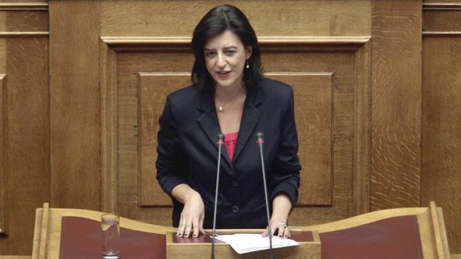 Βάκη: Εντός της εβδομάδας στη Βουλή το νομοσχέδιο με τη μείωση των εισφορών του ΕΦΚΑ