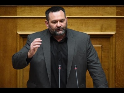 Τί απαντά ο βουλευτής της Χρυσής Αυγής  Γ. Λαγός, για το επεισόδιο στη Βουλή