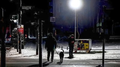 Βόμβα από Επίτροπο της ΕΕ: ​​Εκατομμύρια Ευρωπαίοι θα επιλέξουν μεταξύ τροφίμων και θέρμανσης αυτόν τον χειμώνα